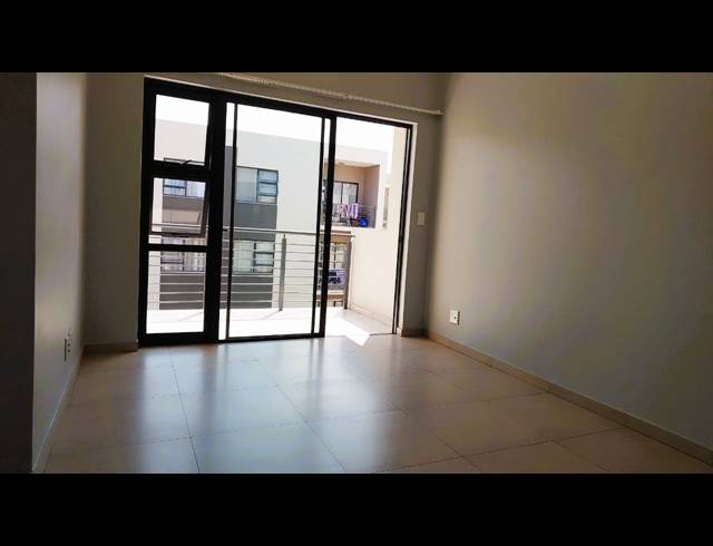 2 BEDROOM APARTMENT RENTED IN NORTH RIDING